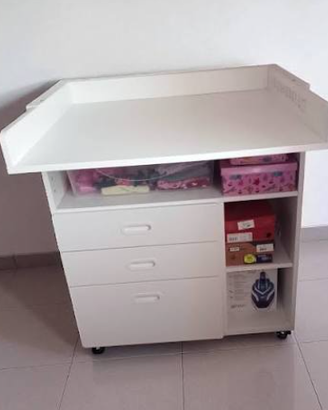 Fasciatoio, bianco con 3 cassetti + accessori vari