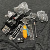 Action Cam 4K UltraHDcon set completo di accessori