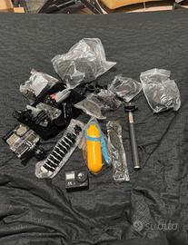 Action Cam 4K UltraHDcon set completo di accessori