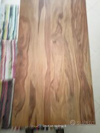 tavolino basso legno massello scuro 