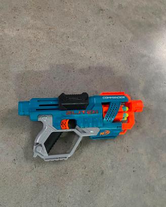 Pistole nerf