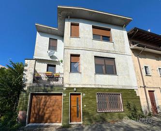 CASA SEMINDIPENDENTE A PIETRA DE' GIORGI