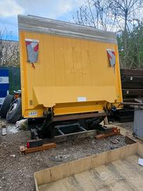 sponda caricatrice Iveco 