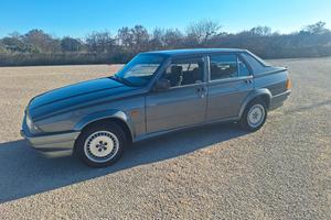 Alfa romeo 75 twin spark