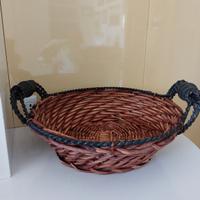 Cesto vimini bordo applicato metallo 