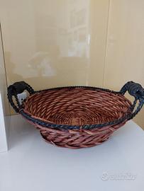 Cesto vimini bordo applicato metallo 