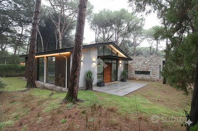 VILLA SINGOLA A JESOLO