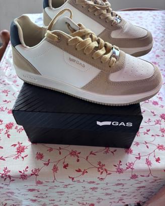 Scarpe per uomo della  Gas