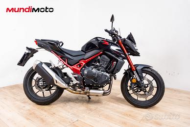 HONDA CB 750 HORNET - 2023