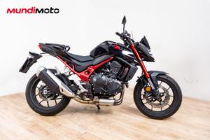 HONDA CB 750 HORNET - 2023