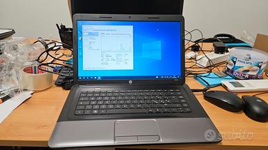 Portatile notebook laptop HP 655 AMD 4 GB RAM