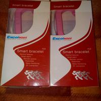 Due braccialetti smart