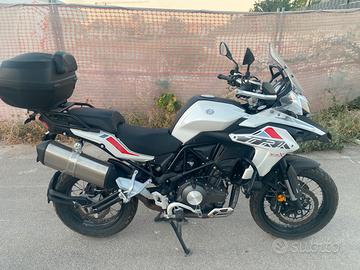 Benelli trk 502 x