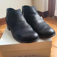scarpa chiusa nera