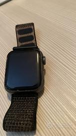 Apple watch series 4(gps)cassa 40 mm alluminio