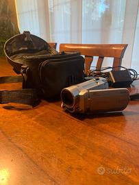 videocamera Canon FS100