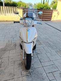 Piaggio Beverly 300ie, 2018.