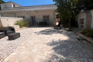 Settembre San Pietro in Bevagna Puglia Villino