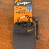 Lowepro USA neoprene bag per poccoli gadget