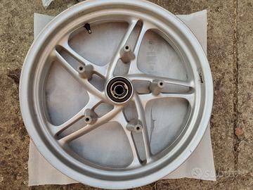 Titolo: Cerchio Anteriore Originale BMW F800 S / S