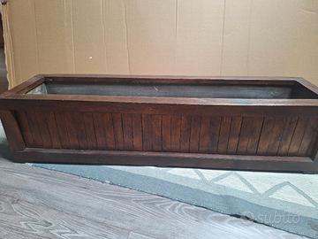 Fioriera in legno
