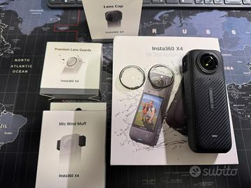 Insta 360 X4 con diversi accessori