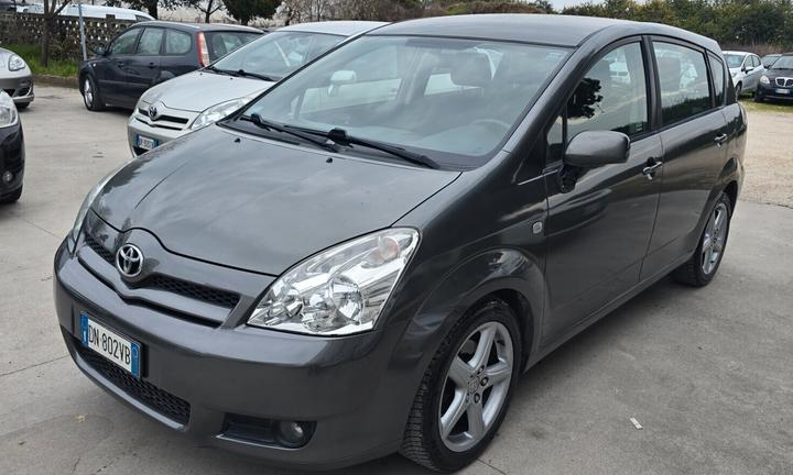 Toyota Corolla verso 5posti 2.0tdi perfeta