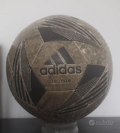 Pallone Adidas Tiro Club Calcetto