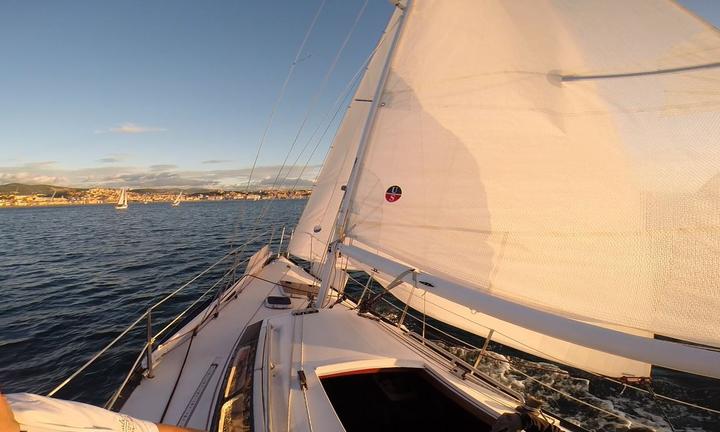 Barca a Vela Comet 770