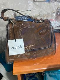 Borsa Nina Hill con tracolla, camoscio marrone