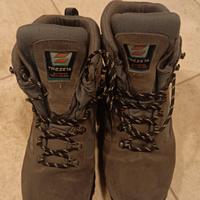 Scarponi trekking Trezeta