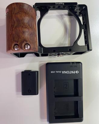 Sony NP-FW50+Caricabatterie+Case SmallRig