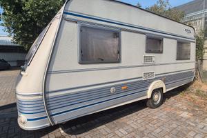 Roulotte Tec 530