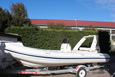 Stilmar SM 600 + Evinrude 150 cv e Carrello strada