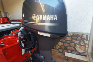 Gommone chiglia vtr motore carrello