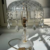 lume  stile classico con gocce di cristallo