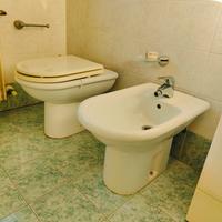 Bagno completo usato con accessori