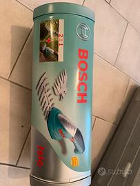 Sfoltirami e taglia erba a batteria