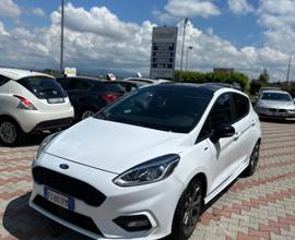 Ford Fiesta 1.5 TDCi 5 porte ST-Line