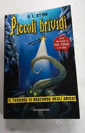 Il terrore si nasconde negli abissi  di  R.L Stine