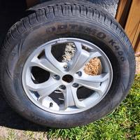 Cerchio in lega con gomma NUOVA 235/60 R16