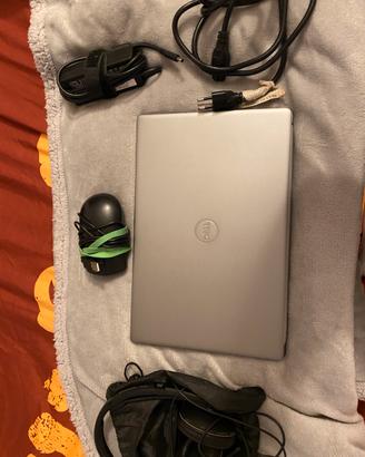 Notebook DELL latitude 3301 13.3 Intel I7