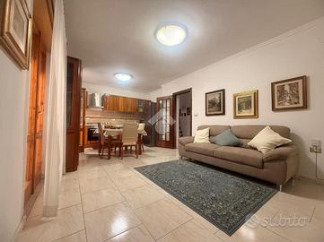 4 LOCALI A CASALNUOVO DI NAPOLI