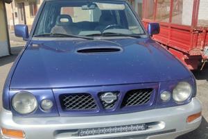 NISSAN Terrano II