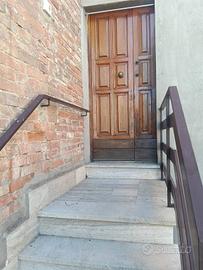 Casa indipendente di 80 m² con 4 locali e box auto