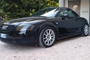 Audi TT 225 coupé 