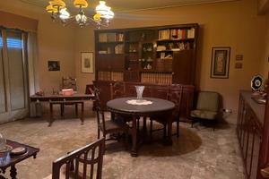 Bell' appartamento ammobiliato a Palermo