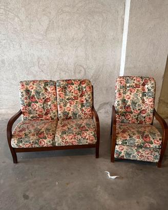 Salotto in Legno e Tessuto Floreale Vintage