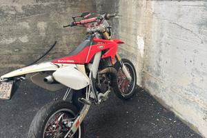 hm 50