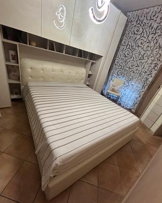 Letto contenitore matrimoniale
